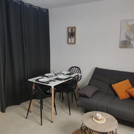Dans Le Centre Historique Appartement Noyon Buitenkant foto